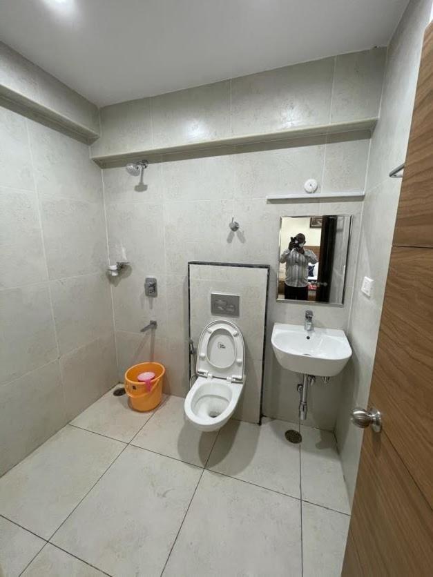 Srilakshmitulasiresidency Hotel Tirupati Luaran gambar